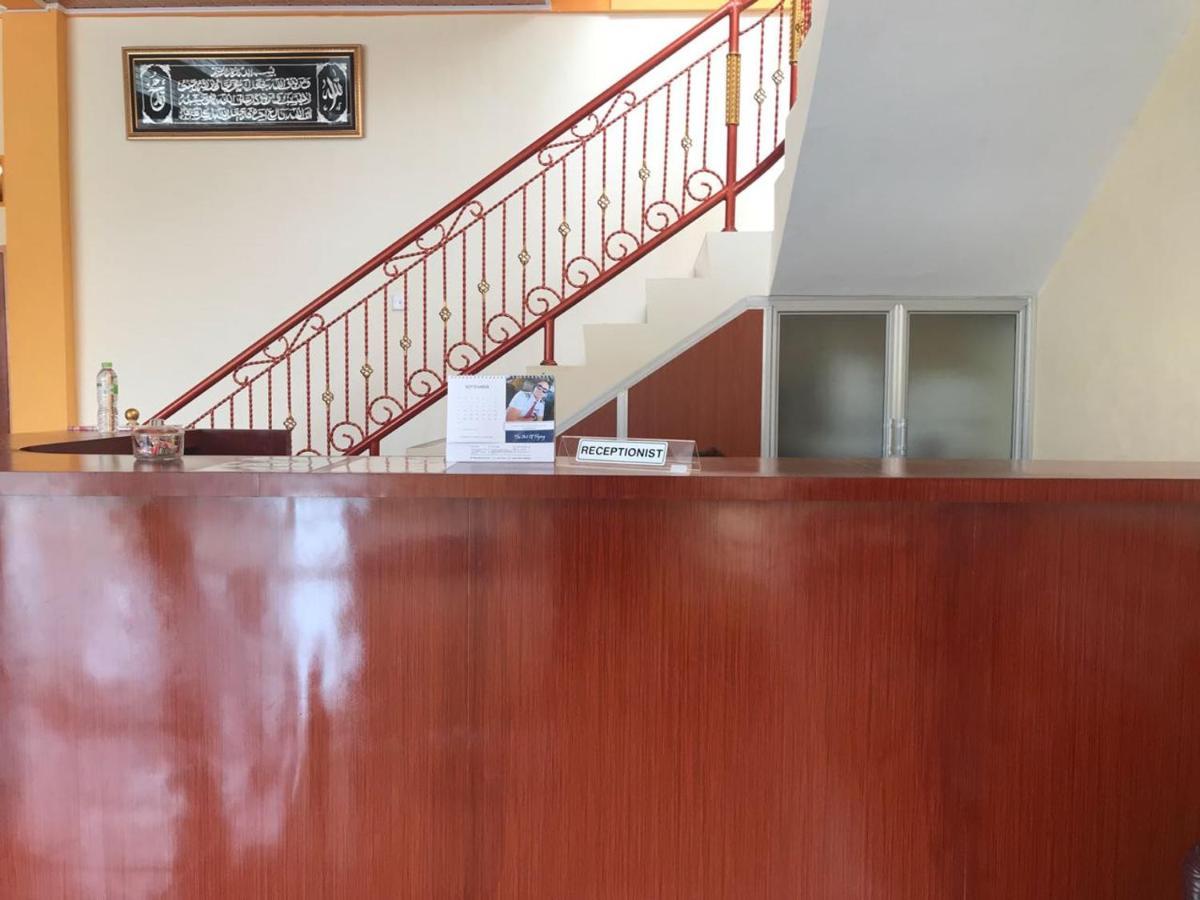 פדאנג Penginapan Intan Bandara מראה חיצוני תמונה