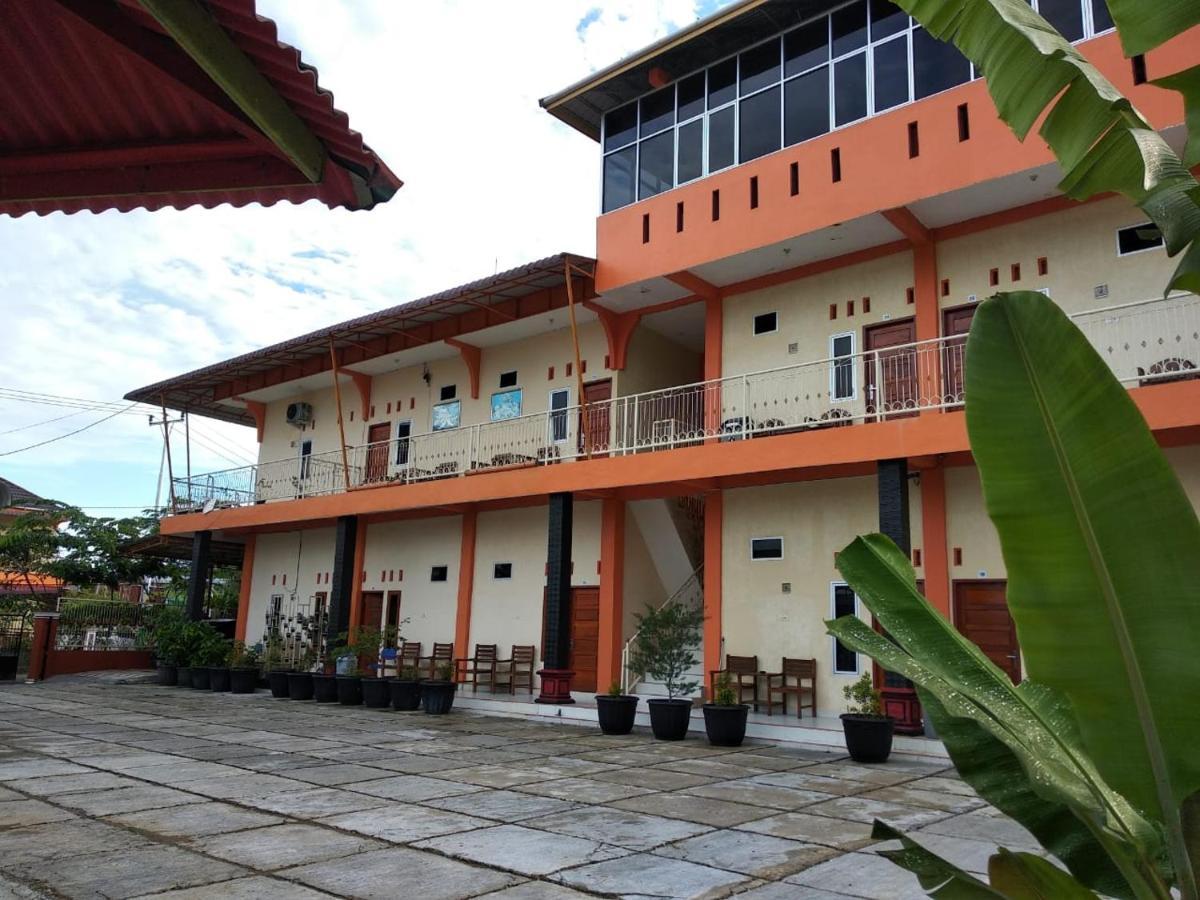 פדאנג Penginapan Intan Bandara מראה חיצוני תמונה